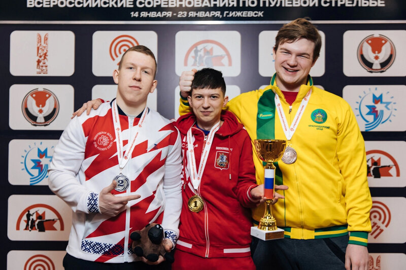    Всероссийские соревнования по пулевой стрельбе проходили в Ижевске. В турнире участвовали больше 500 спортсменов из 44 регионов