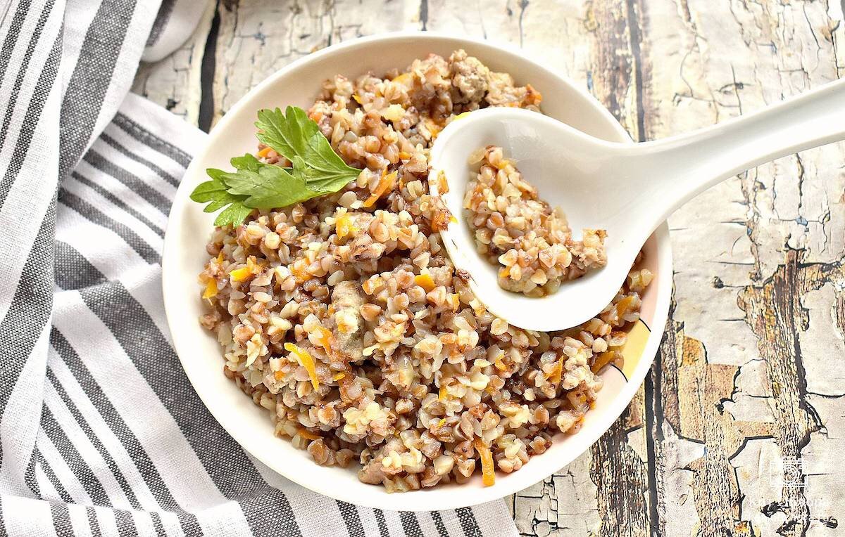 Рецепт для суставов от космонавтов заслуживает полного доверия. Вкусная гречка с мясом. Рецепт гречко. Рецепт космонавта гречко для укрепления костей и суставов. Рецепт гречко.