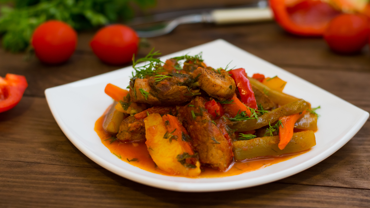 Рецепты. Азу по-татарски. Мясные рецепты. Вкусно