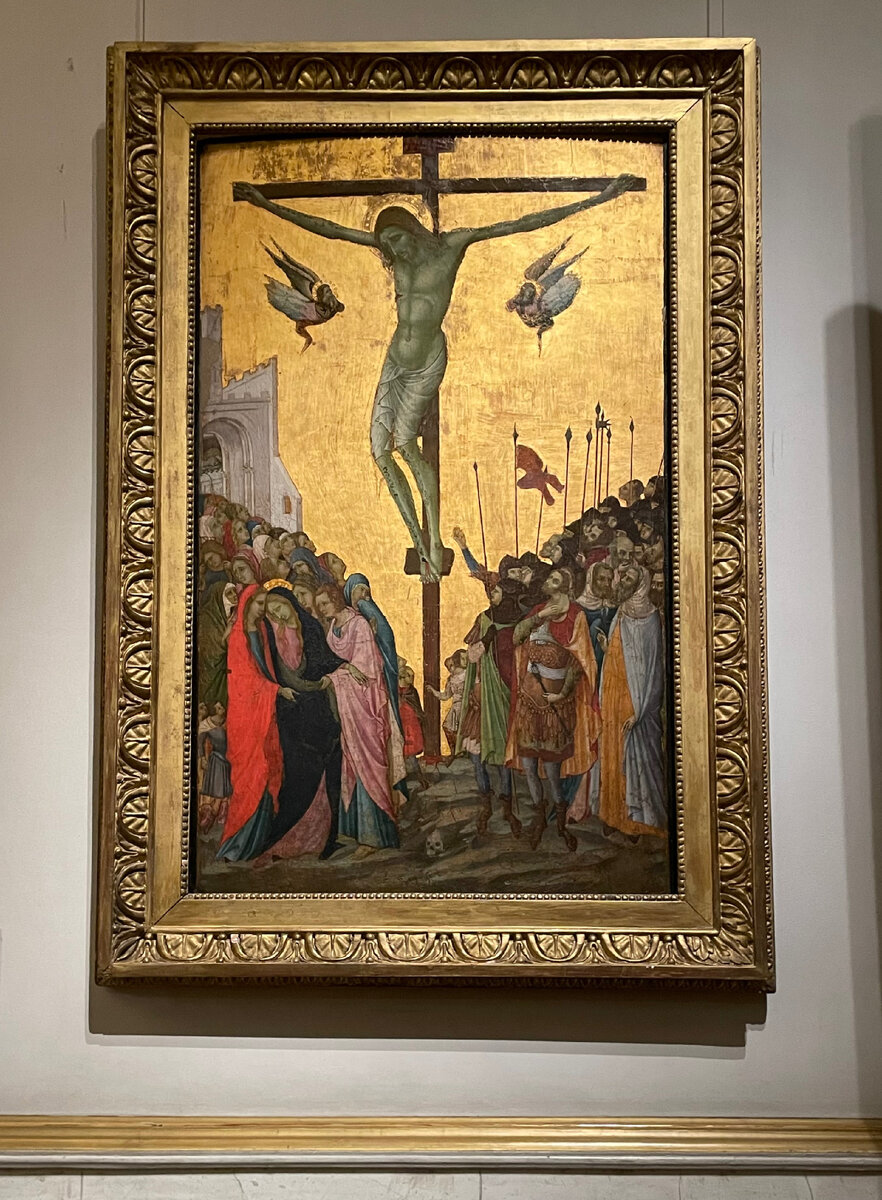 Голгофа. Последователь Дуччо. Темпера. Дерево.  Еще есть золотой фон. Искажены пропорции. Но уже появляется обратная перспектива. Мадонна выделена нимбом. 