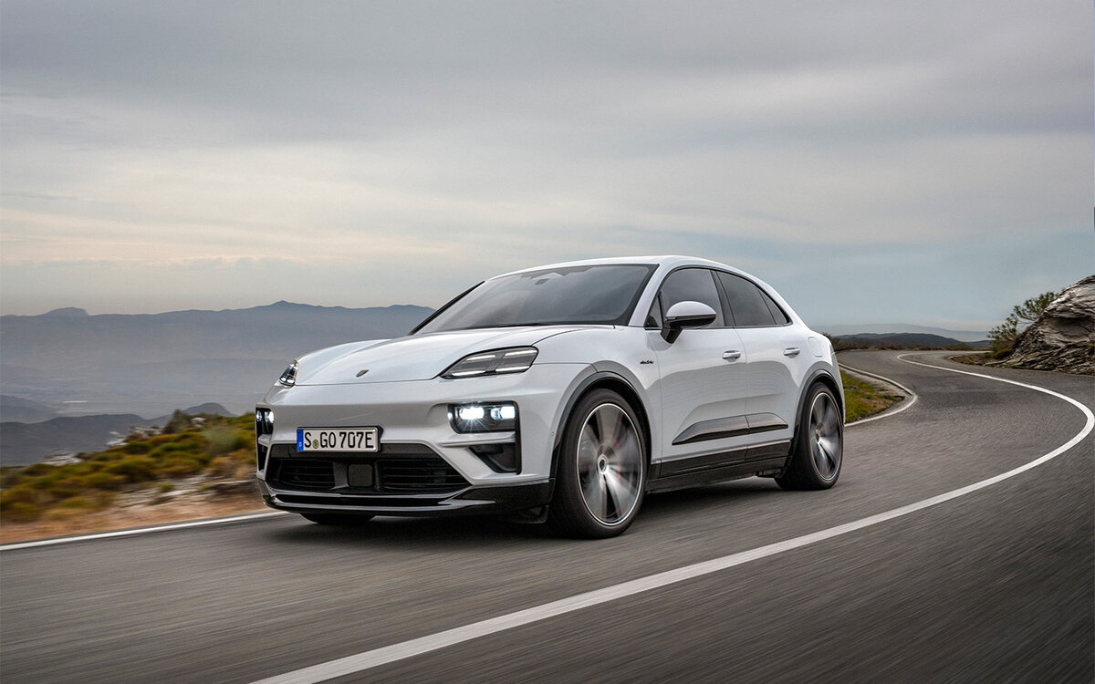 лошадь прикладывает силу тяги. тележка сила трения. лошадь прикладывает силу тяги.