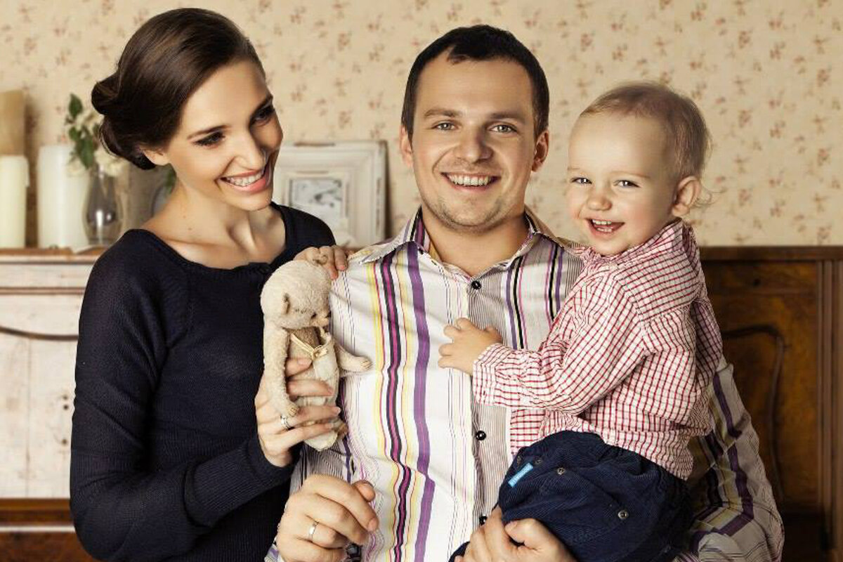     Дарья Янина рассказала, как живет после смерти мужа