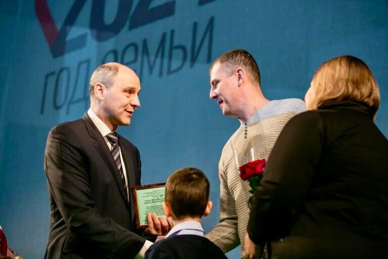    Паслер: На поддержку семьи, материнства и детства в 2024 году направим более 9 млрд рублей Белов Михаил Александрович