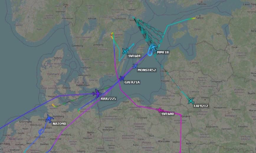 Карта полётов авиации НАТО во время пролёта Президента России