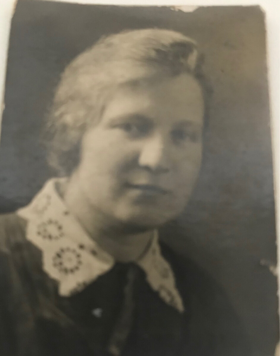 Это моя бабушка 