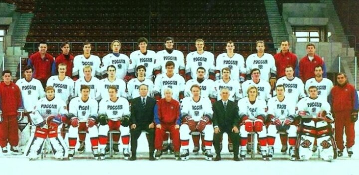 Фото с яндекс.картинки (наша сборная перед  Кубком мира 1996 года)