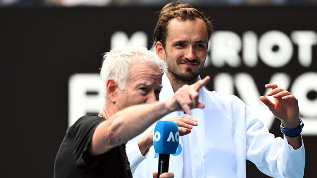    Даниил Медведев (справа) и Джон Макинрой. Reuters