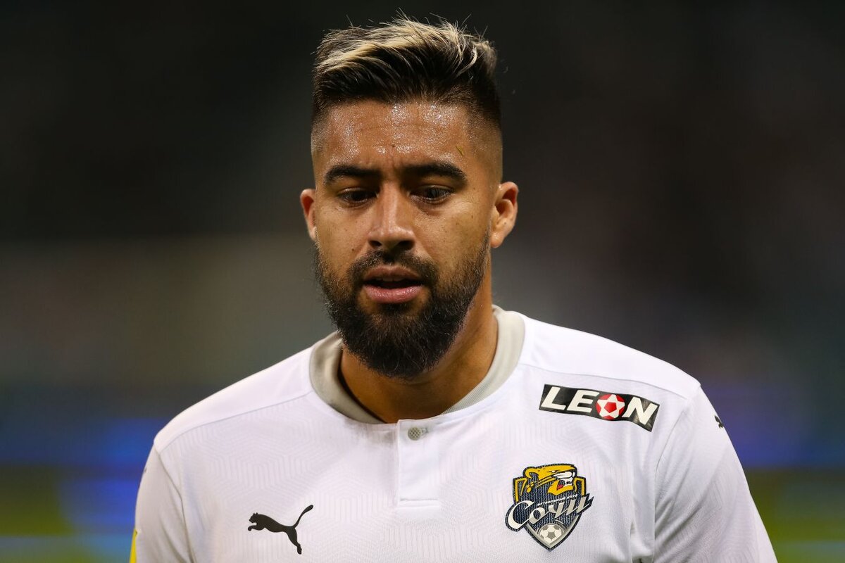 Кристиан Нобоа покидает Россию. 