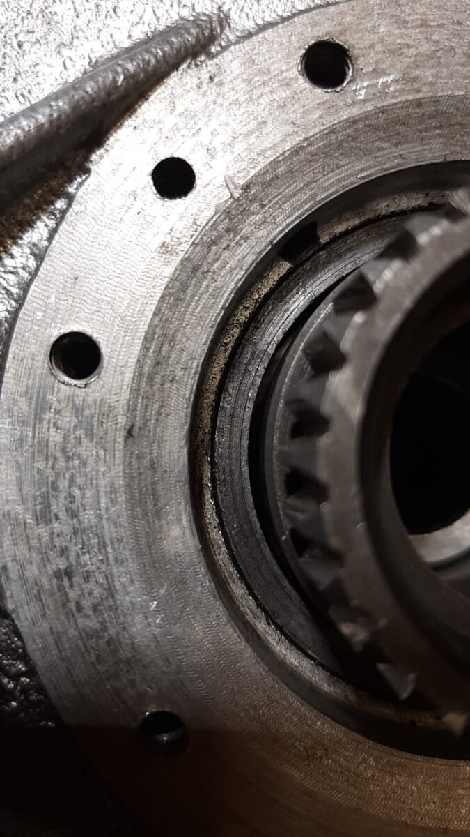 Почему из редуктора Урала и Днепра течет масло и что с этим делать ...