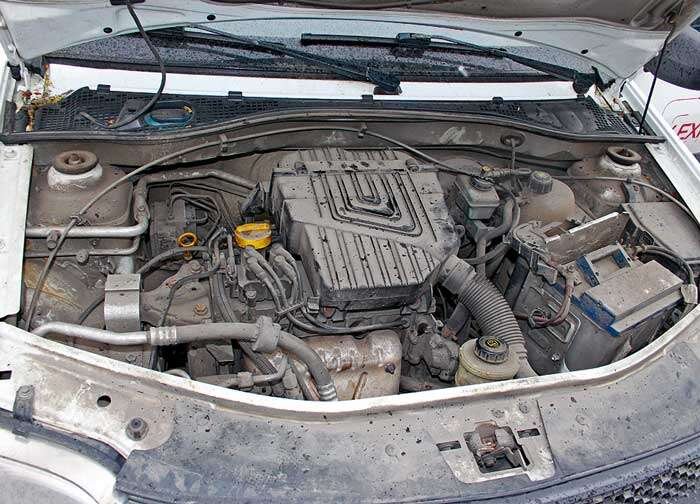   Двигатели Renault – ​«втыковые». Чтобы не загнуло клапаны, ремень ГРМ и приводимую им помпу меняем вовремя