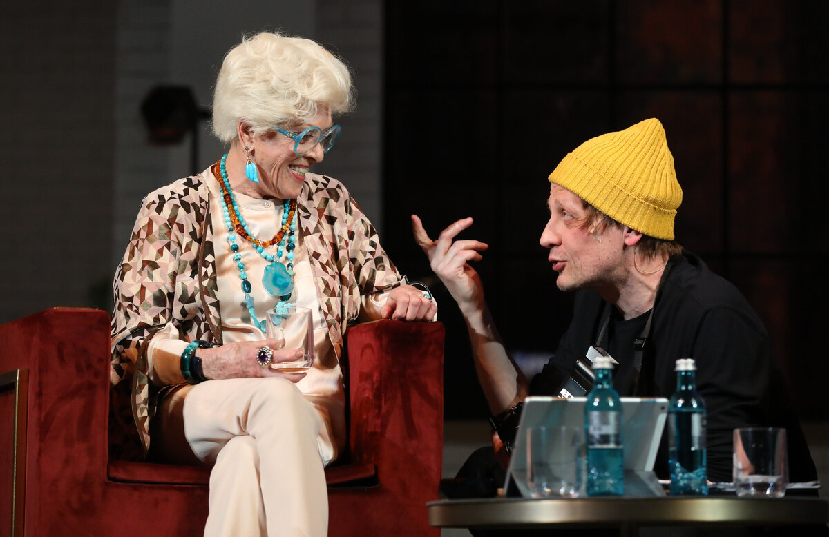 Театр горького ростов труппа. Уилл смит фильмы 2020. Тихий дон спектакль ростов. Мартин лоуренс плохие парни 2 реджи. Спектакль.