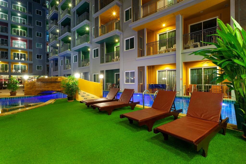 четырехзвездочный отель. одноместный люкс в гостинице. гостиница 4 звезды. отель четыре звезды. Hotel principe 4 звезд.