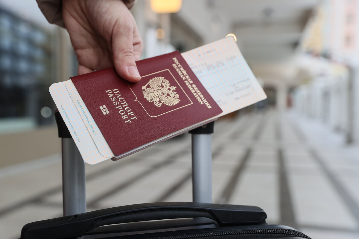 Русский менталитет картинки. Менталитет рисунок. Мужчина в шапке ушанке. Этнические стереотипы русских. Национальные стереотипы иллюстрации.