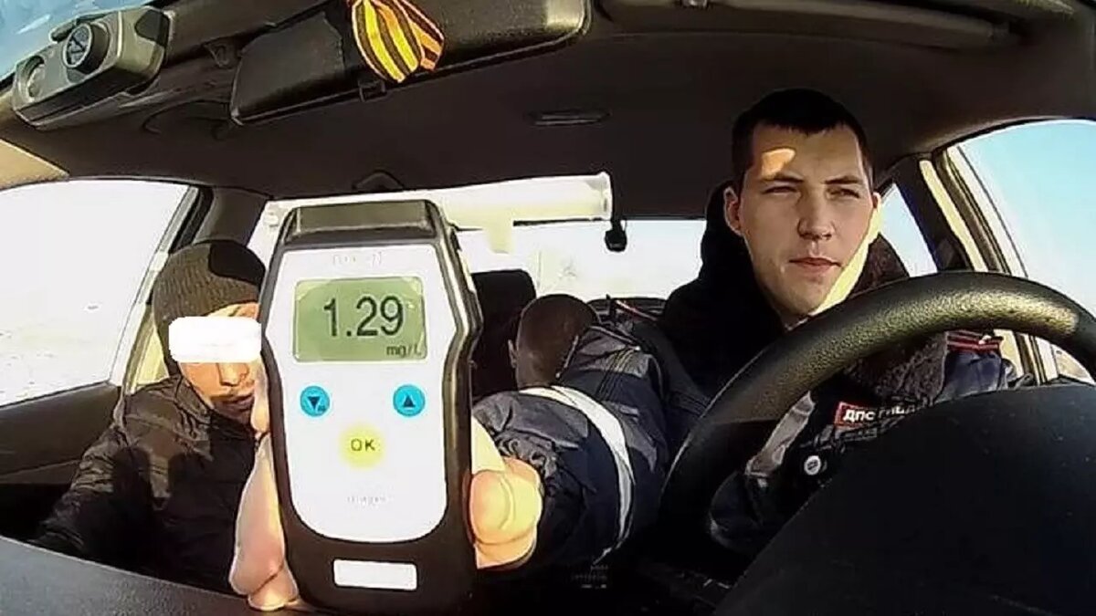     В Ширинском районе в девятнадцатый раз задержали пьяного водителя без прав, сообщает МВД по Хакасии.