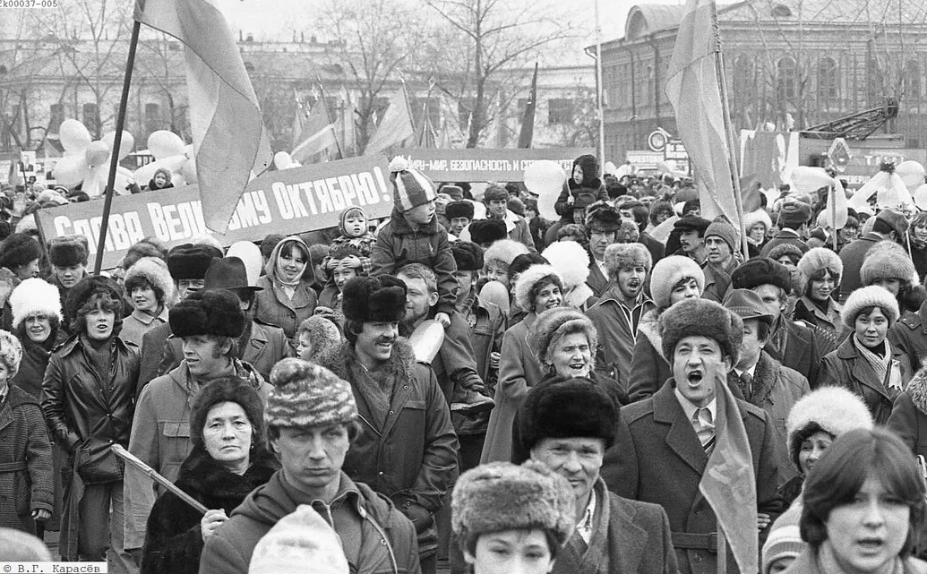 Фотографии ПЕРВОМАЙСКИЕ КОРПУСА