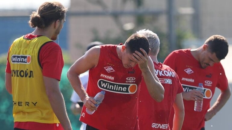    Игроки «Спартака» на сборах в Дубае.ФК «Спартак» Соцсети