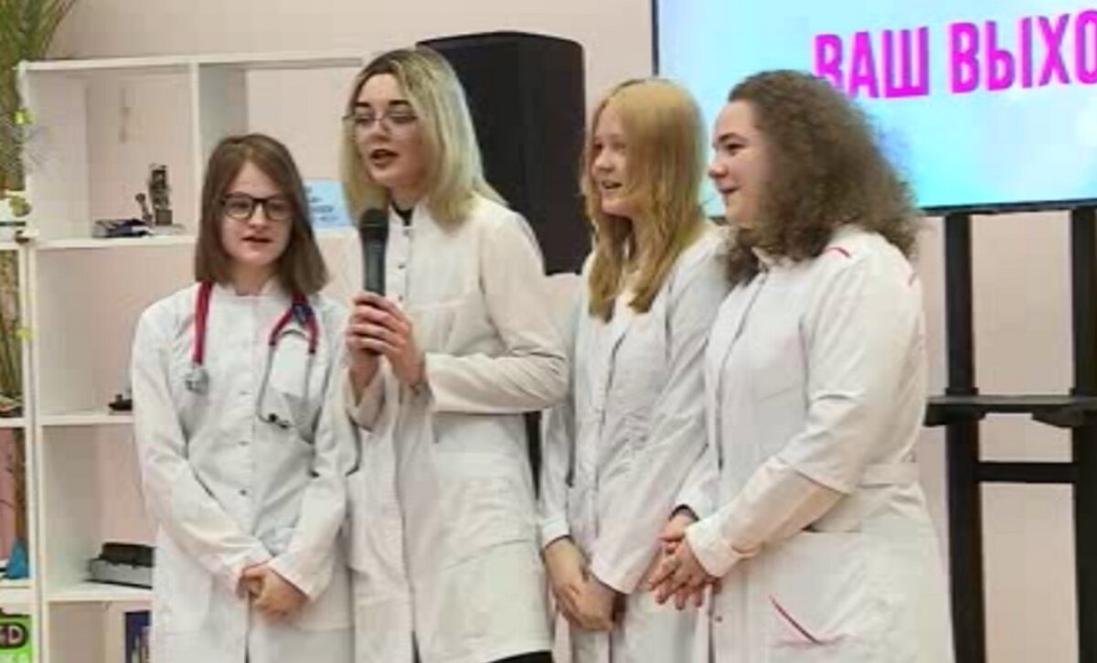    В Курске прошла поэтическая дуэль «Битва поэтов. Наше время»