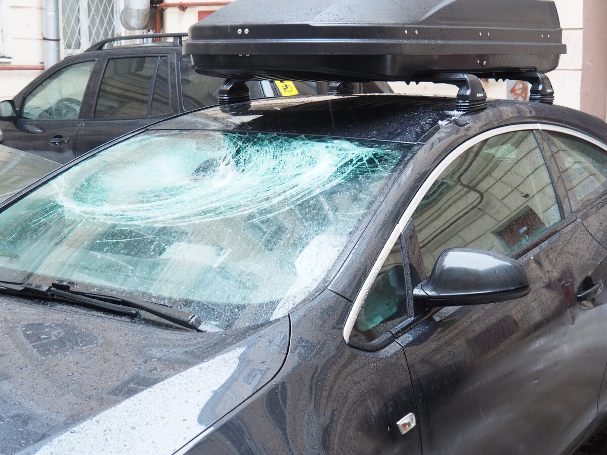 Общий план повреждений на автомобиле