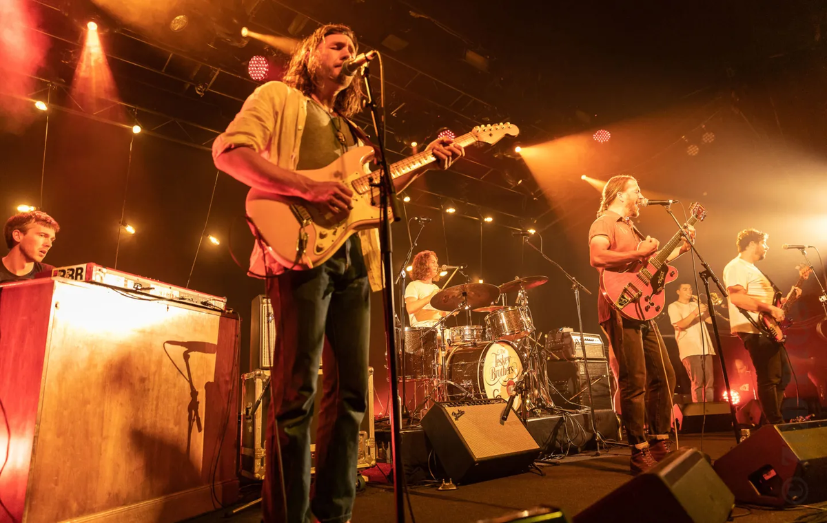 Группа анимация. Чернецкий 1992. Всяком группа. Разные группы. Группа разные люди чиграков.