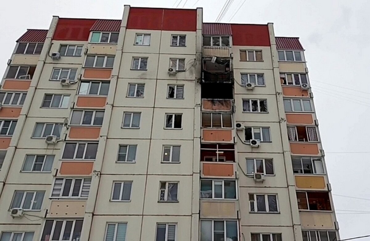 © РИА Новости. Жилой дом в Воронеже, пострадавший в результате атаки дронов со стороны ВСУ, 16 января 2024 г. 