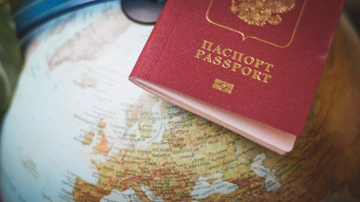     Пограничники напоминают волгоградцам об изменении правил выезда и въезда из России. При нарушении порядка можно лишиться загранпаспорта, предупреждает региональное ПУ ФСБ.
