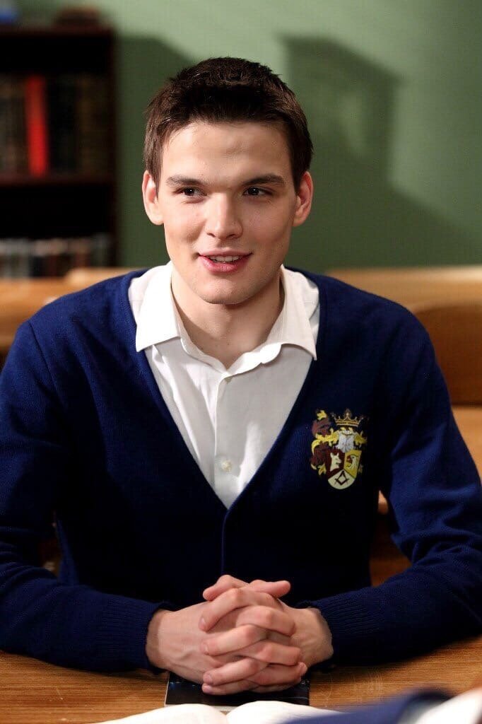 сводные сестры фильм 2018. сводная сестра после школы. сестры сериал ирина. алекс блейк 2020. зеленоглазая сестра куэн.