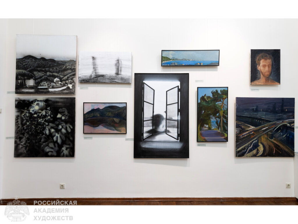 Произведения Владимира Жилинского (Ходанова) в экспозиции в РАХ (Москва, Пречистенка, 21). Фото: Виктор Берёзкин