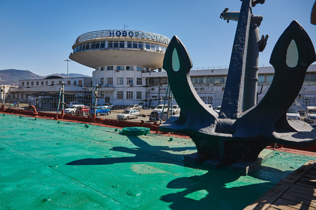 новороссийск недорогой отдых. берег новороссийска. новороссийск / novorossiysk центральный пляж. новороссийск море. красивые места новороссийск.