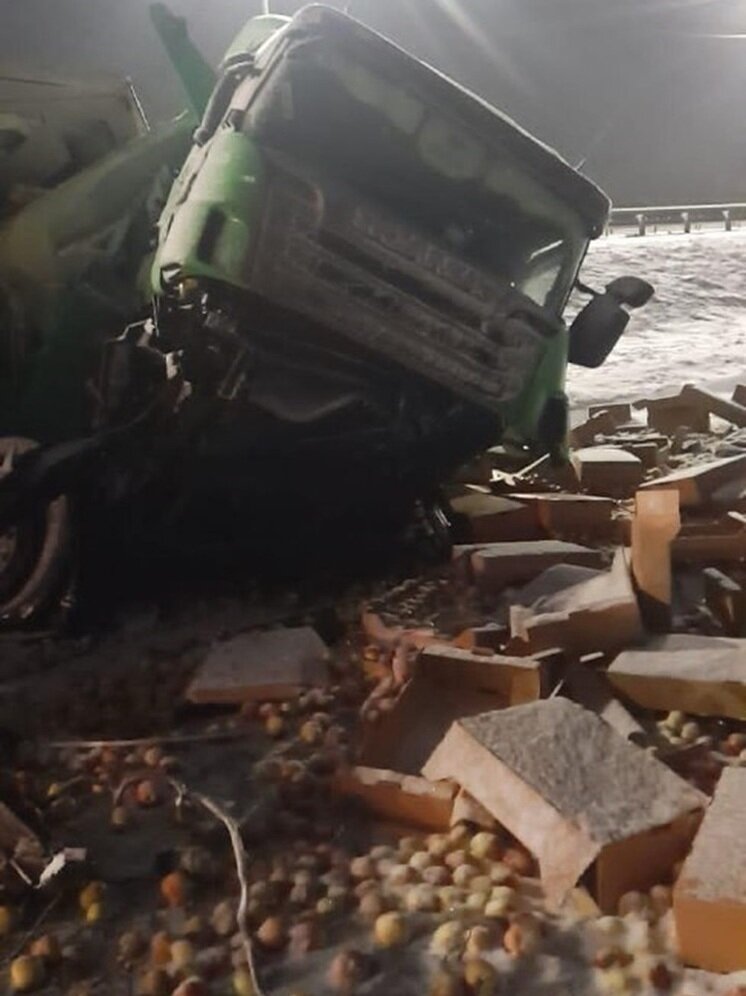 трасса м-4 дон пробки. 05. почините мост. м4 дон пробка 10. пробка воронежская область сейчас м4.