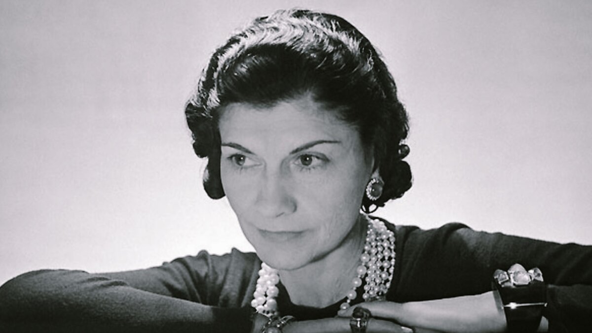 Коко шанель дата. Коко шанель дата. Коко шанель дата. Габриэль бонёр (коко) шанель. Коко шанель дата.