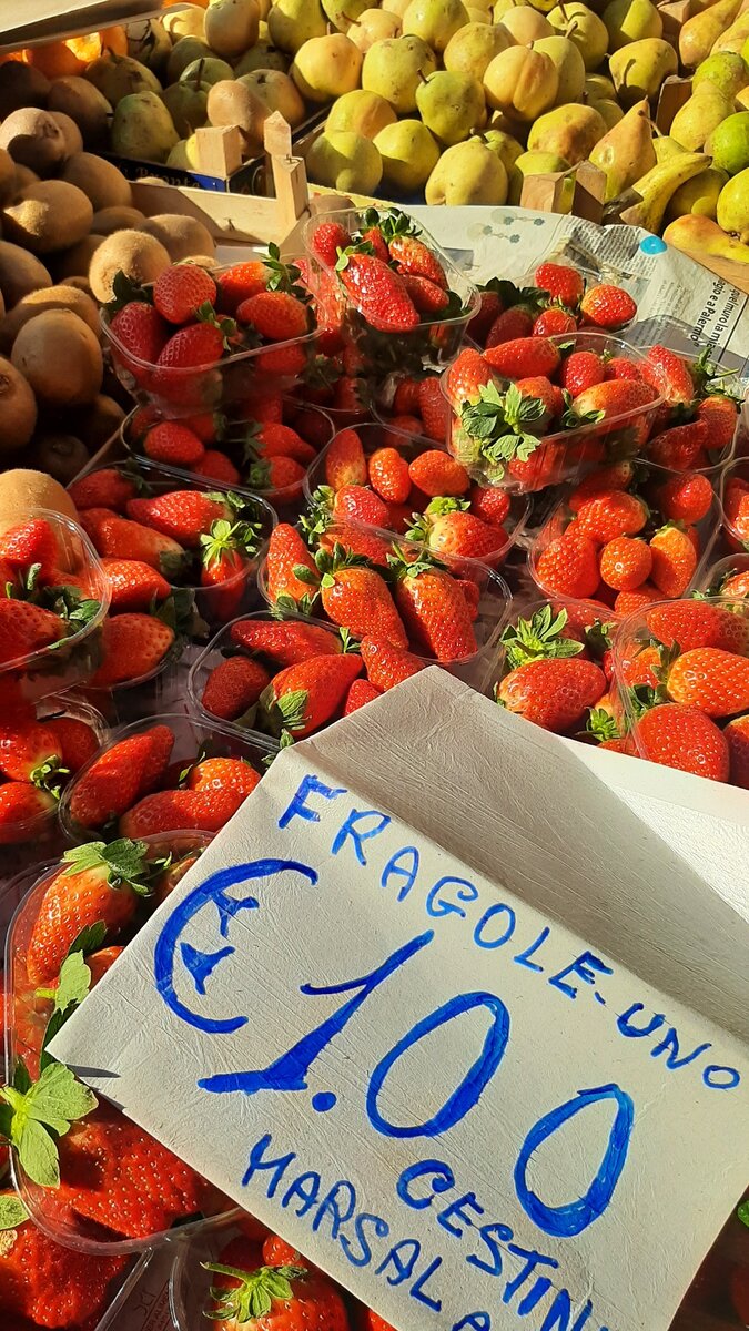 Цены на клубнику на Сицилии в январе 