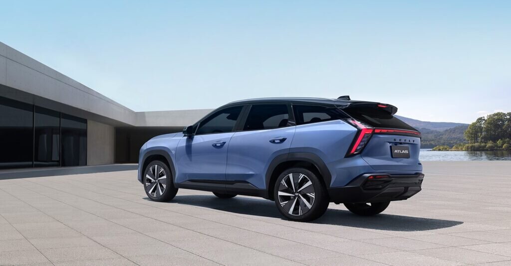    geely-motors.com Лариса Максимычева