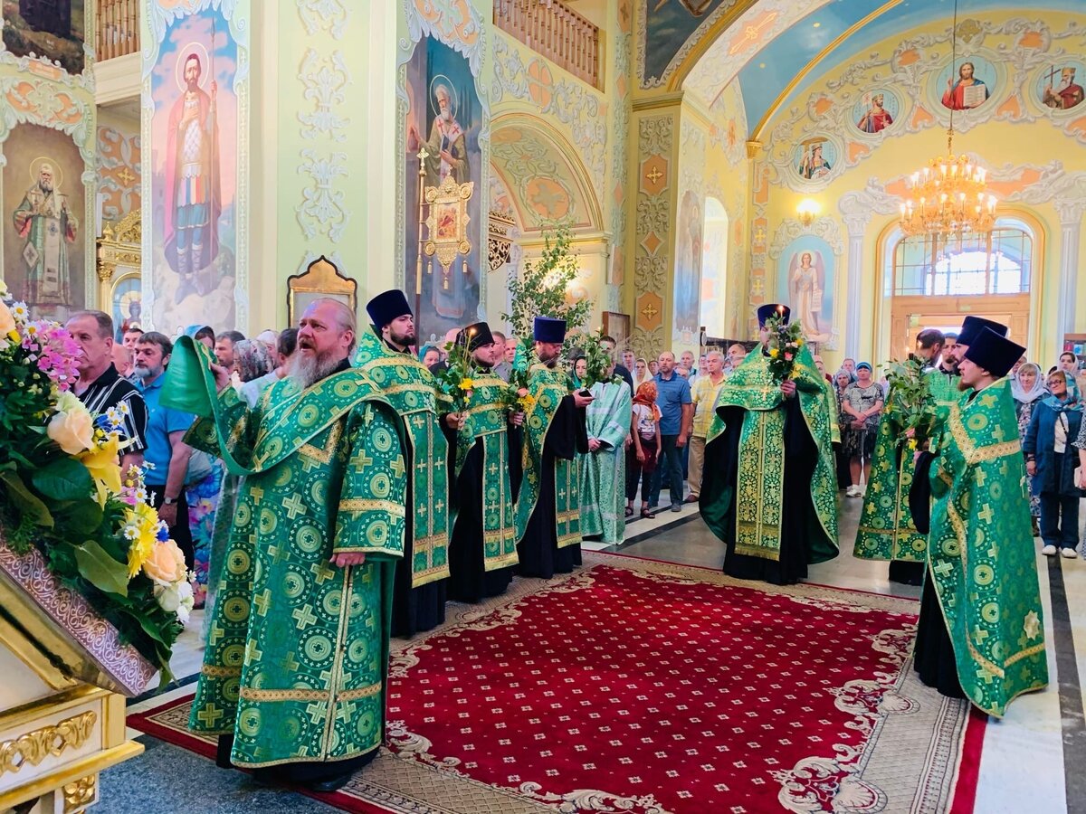 Рандомные номера. Номера телефонов людей для прикола. Билайн номер с мобильного. Рандомные российские номера. Номера людей для троллинга.