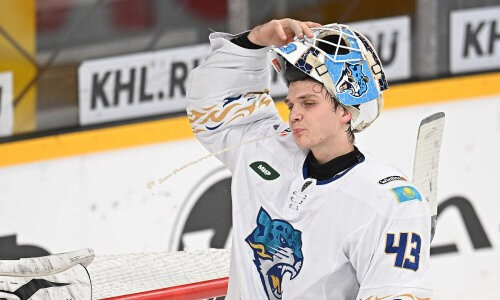 Поставь следующие песни. Поставь следующие песни. Установлено следующие или следующее. Поставь следующие песни. Разбирается дело батончика ленчика и пончика решение.