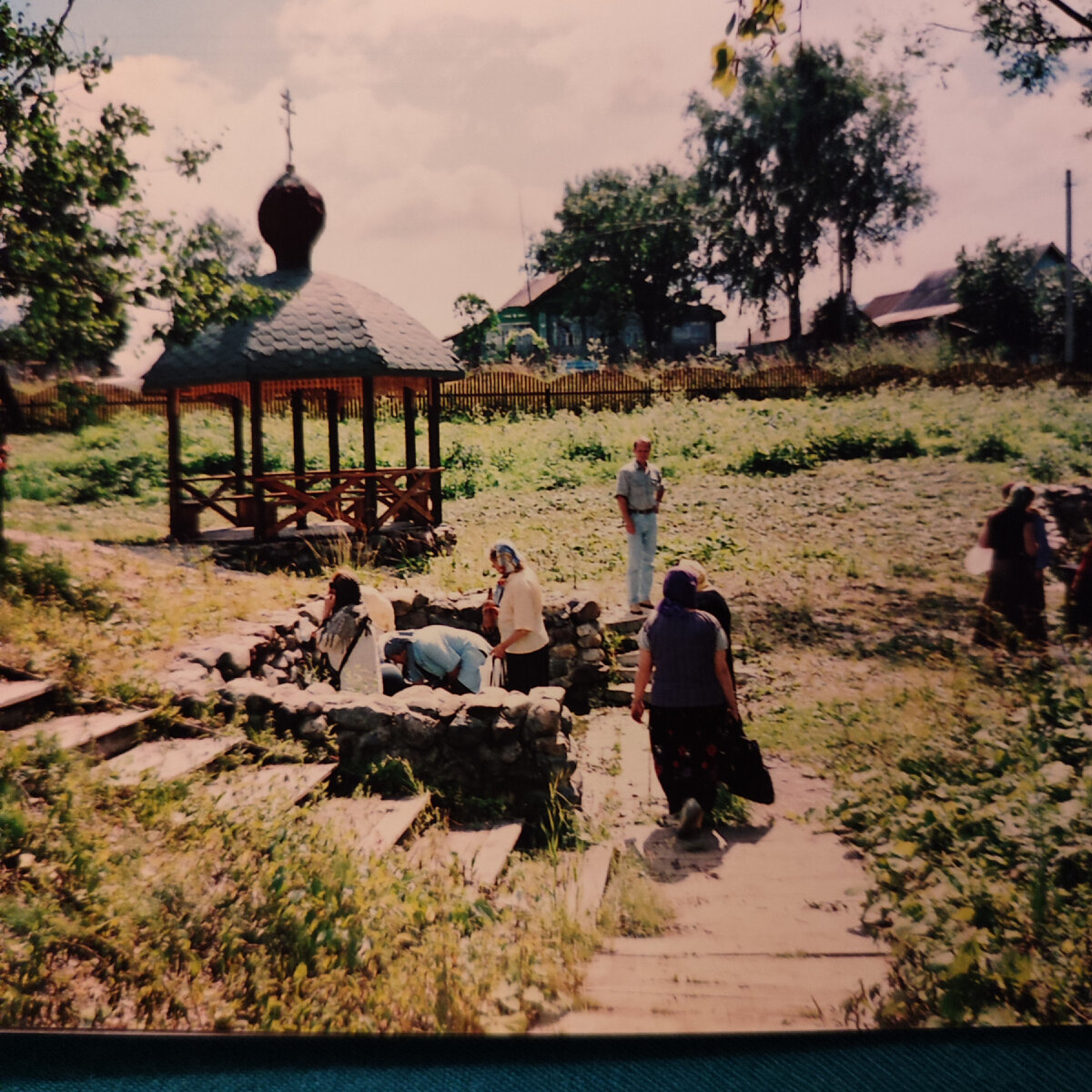 Право собственности на земли водного фонда. Пруд расположенный в границах земельного участка. Охранная зона лэп 500 кв. Как выглядит гпзу земельного участка ижс. Установление границ.