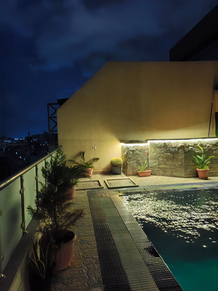 христианство и мусульманство. ислам религия. почему религии агрессивны. ислам самая миролюбивая религия. ислам мирная религия демотиватор.