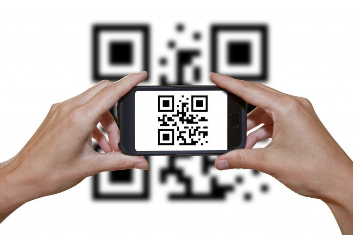 Отсканировать qr код приглашения. Qr код тинькофф. Экран сканирования qr кода. Отсканировать qr. Отсканируйте qr-код.