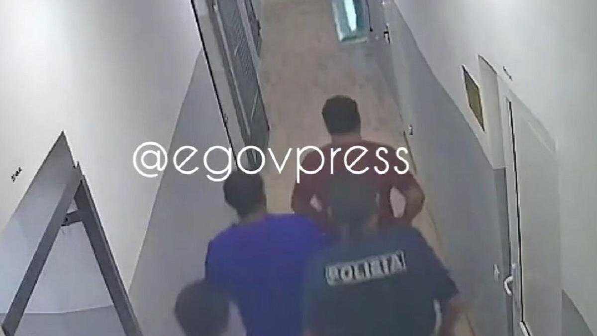 Ласки мужчины и женщины. Мужская гомосексуальность. Лим сиван и его девушка. Близость мужчины и женщины. Пошляк фото.