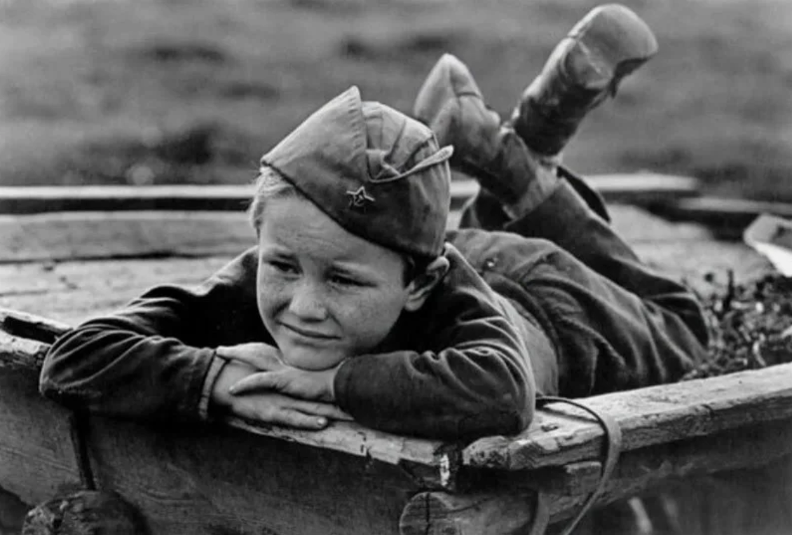 Кавалер ордена славы старший сержант сахненко. Узнать о родственниках воевавших в великую отечественную. Солдат великой отечественной. В каком полку воевал. Старший сержант войны 1941-1945.