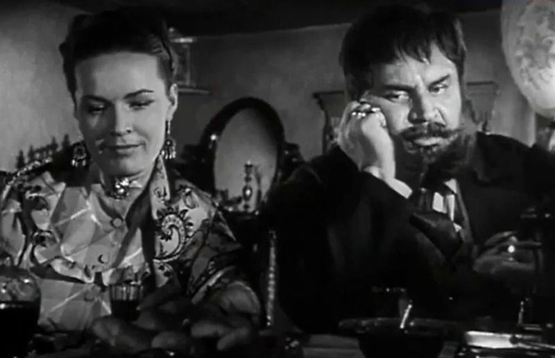 грустный довольный кот. недовольный кот. грампи кэт и его брат. угрюмый кот. сердитый котик.