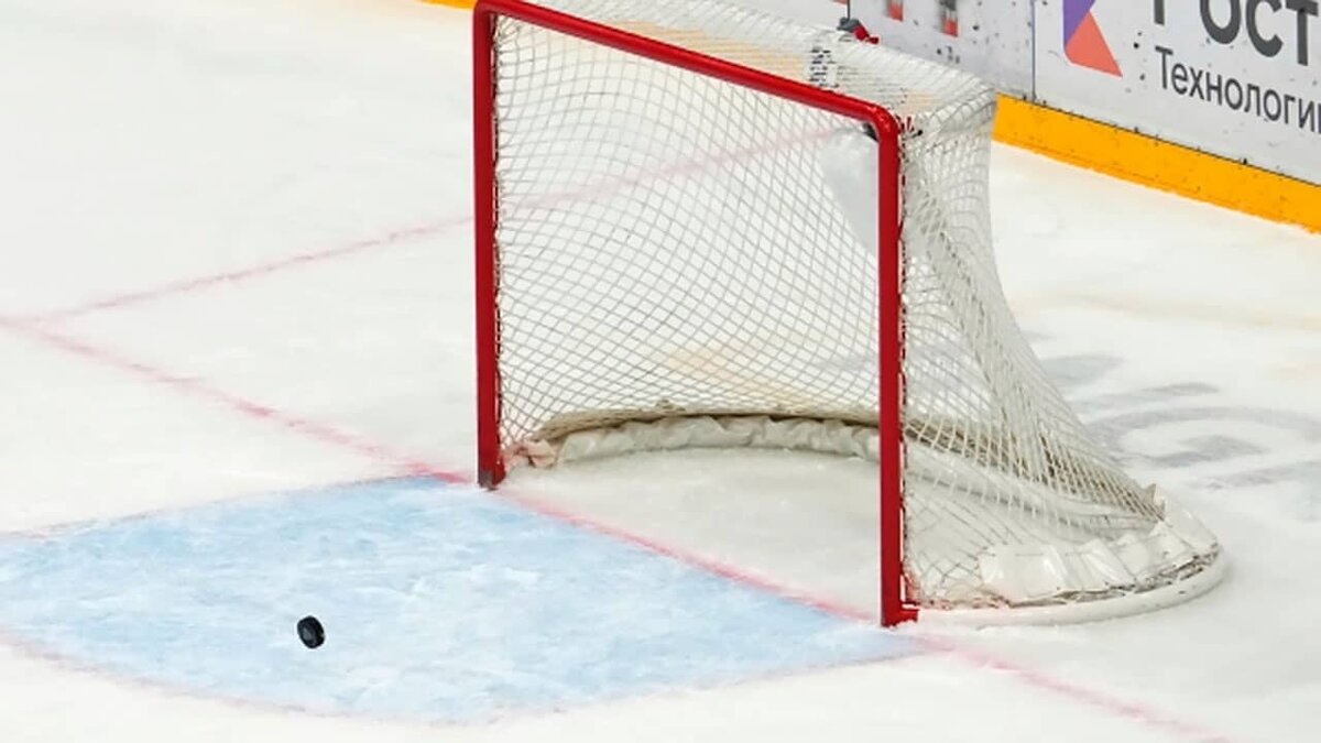 новости кхл утро с шевченко. шевченко хоккеист. шевченко хоккеист барыс. хоккей кхл. новости кхл утро с шевченко.