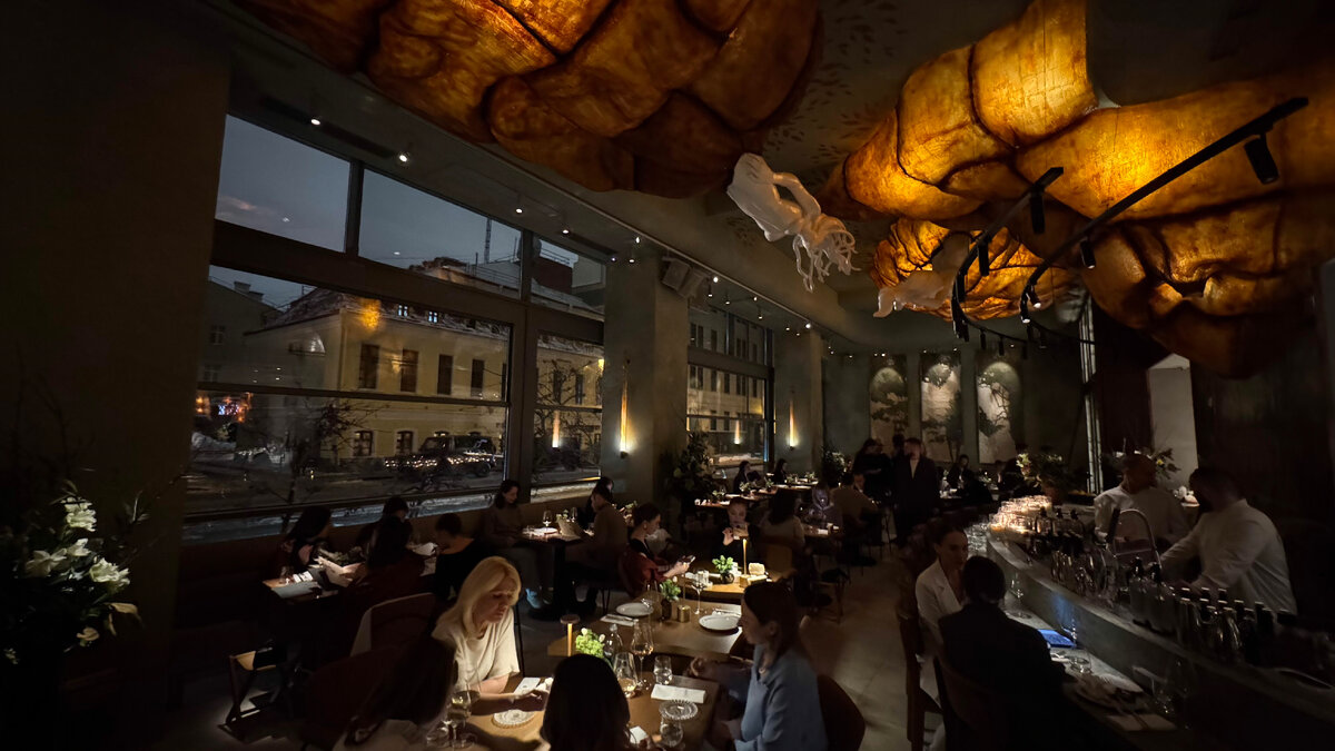 Продавец в бистро. Подольск ревпроспект 31/30. Угли ульяновск. Тут бистро. Тут бистро.