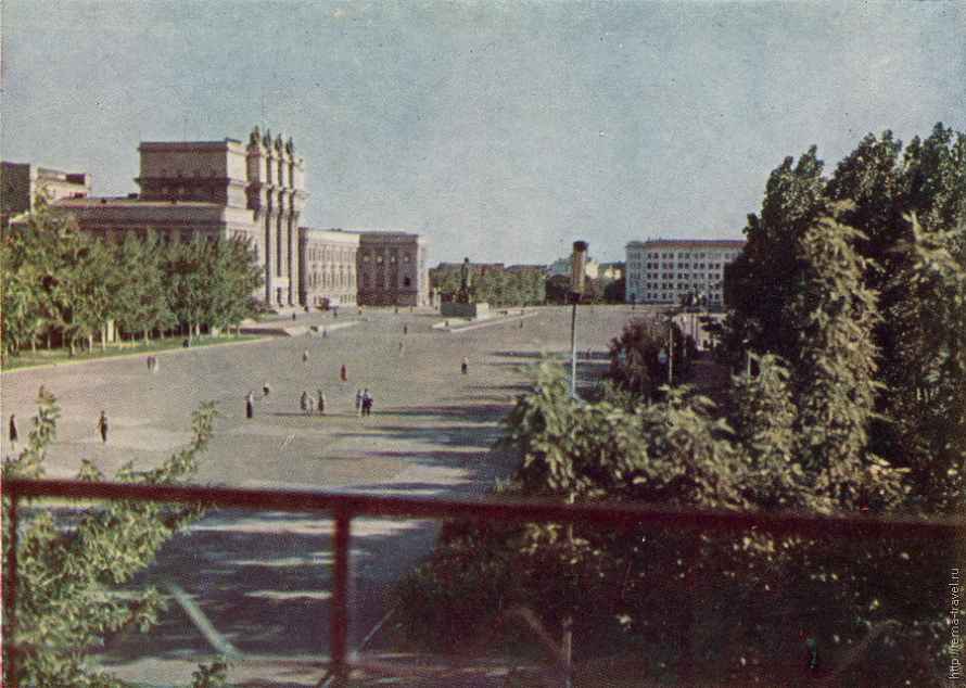 Куйбышев это какой. 1963 Куйбышев набережная. Площадь Куйбышева Самара. Г Куйбышев, сквер. Куйбышевская площадь в 90х.