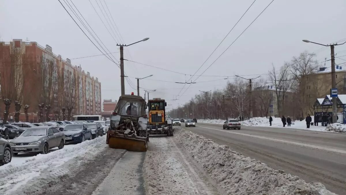     Градоначальник уверил, что бригады УДХБ полностью готовы к ночной масштабной уборке.