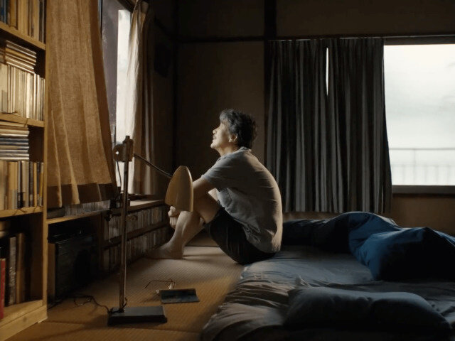 Язык прилип к небу во сне. Прилип языком на морозе. Язык прилип к небу во сне. Приспособление для закрытия рта. Грибок гимнастика для языка.