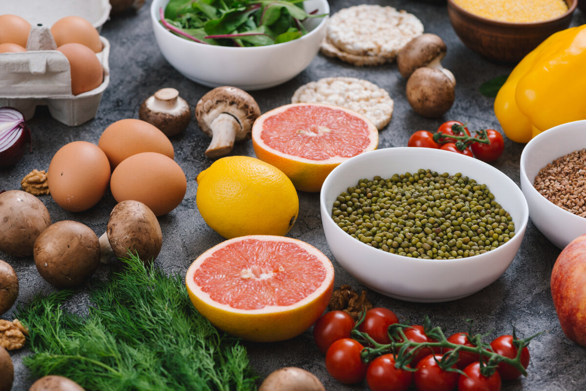 включи звук пищания. помехи на телевизоре. кнопка отключения звука. включи звук пищания. профилактика на телевидении.