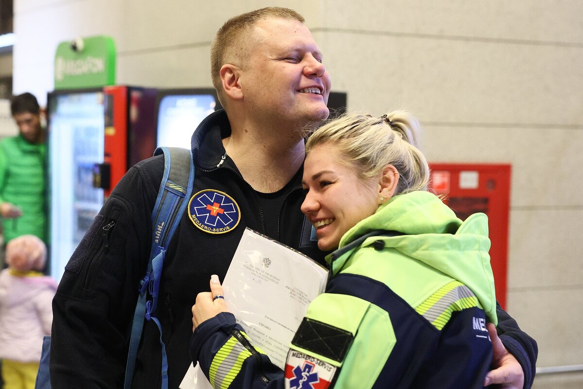 Райс оф кингдомс командир бейбарс. Командир отец побед. Сталин. Командир отец побед. Командир отец побед.