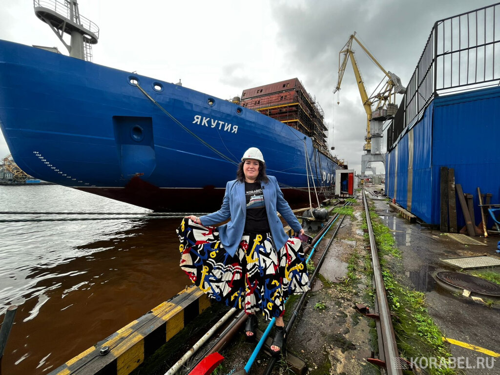 Виктория Корабеловна на ледоколе "Якутия" / Фото: Корабел.ру  📷
