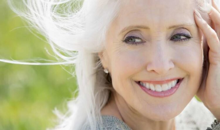 молитвы и заговоры на красоту. заговор. молитва на старый новый год на красоту. новогодний ритуал на деньги. молитвы,заговоры на работу.