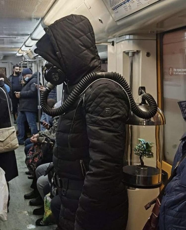 Как поменять фильтр противогаза в метро 2033